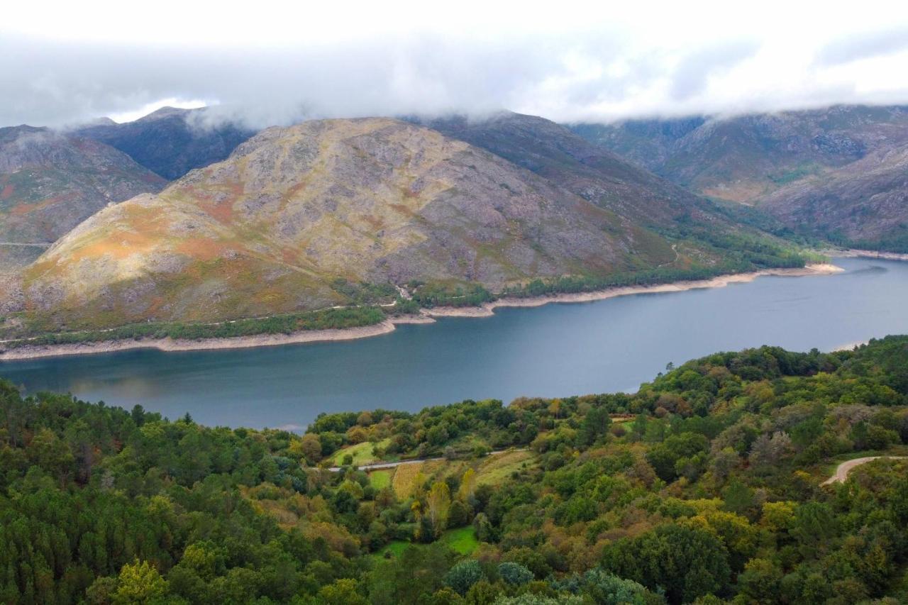 Casa Da Fonte Geres Lägenhet Campo do Geres Exteriör bild